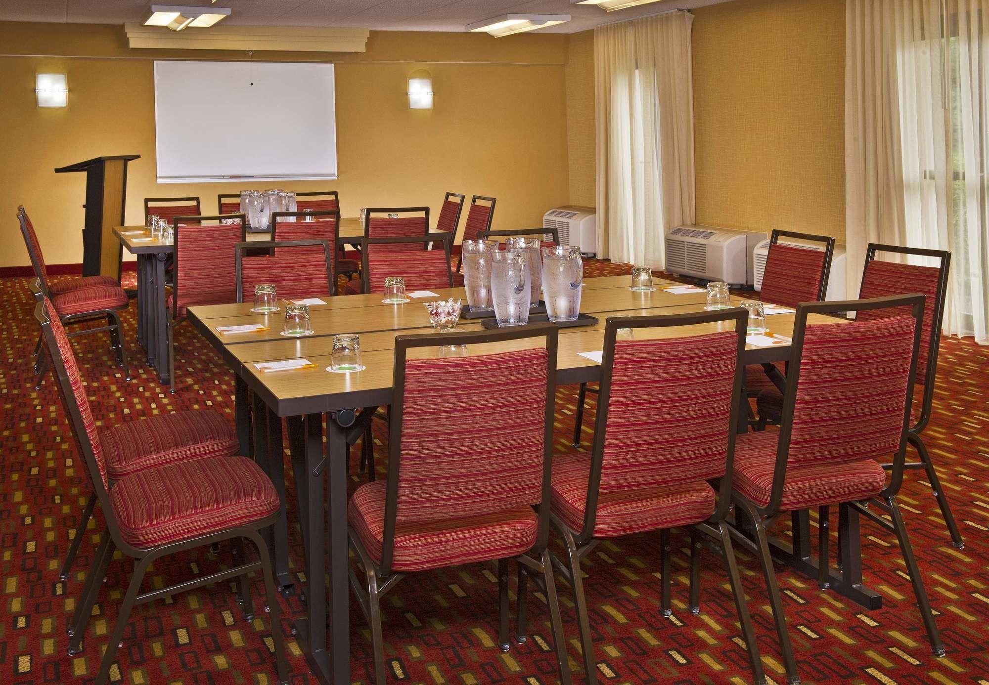 Courtyard By Marriott New Carrollton לנדובר מראה חיצוני תמונה