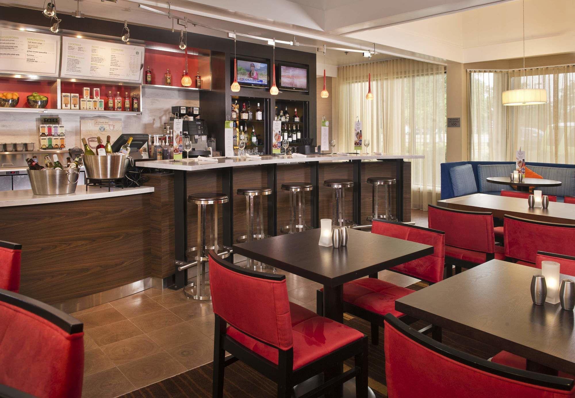 Courtyard By Marriott New Carrollton לנדובר מראה חיצוני תמונה