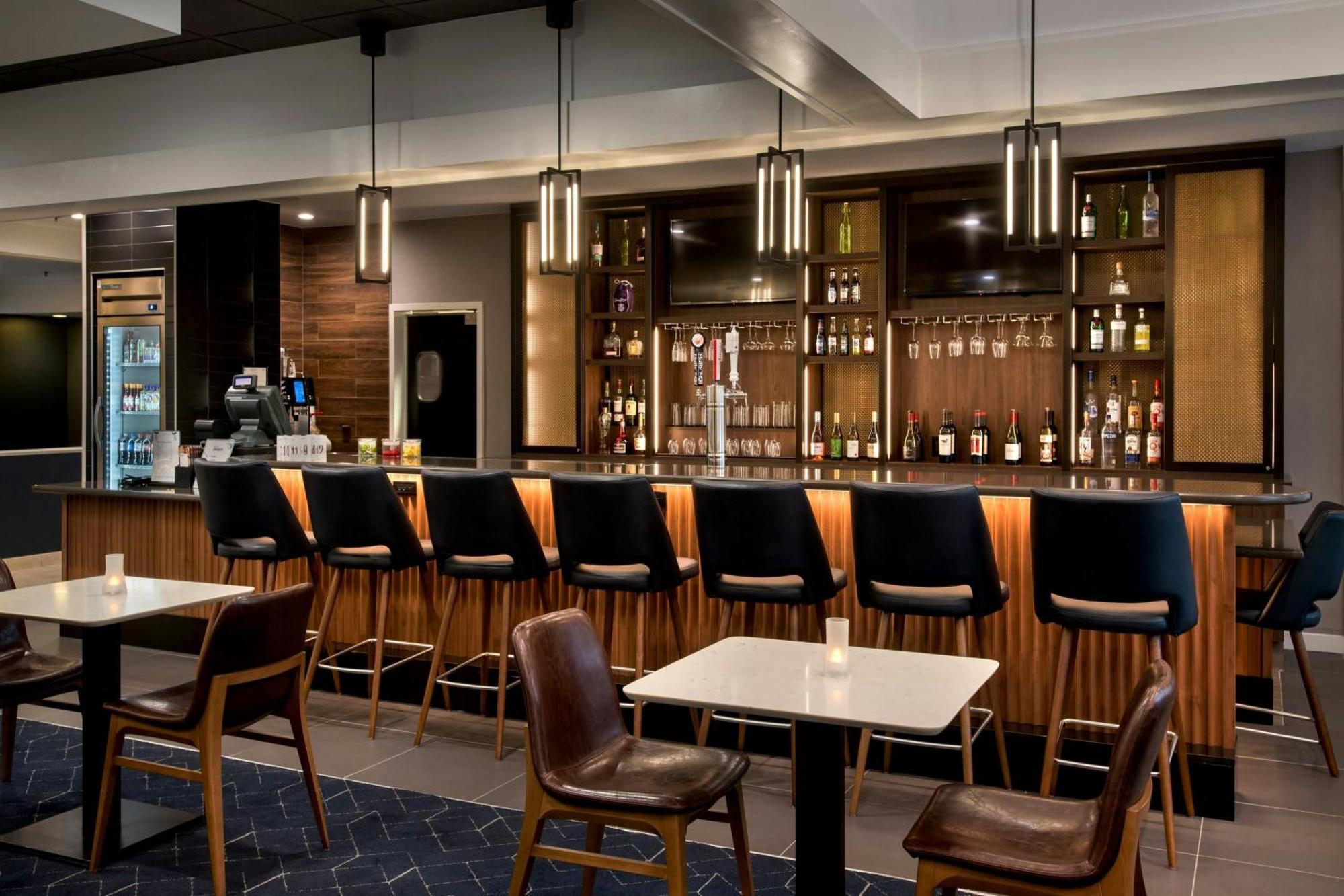Courtyard By Marriott New Carrollton לנדובר מראה חיצוני תמונה