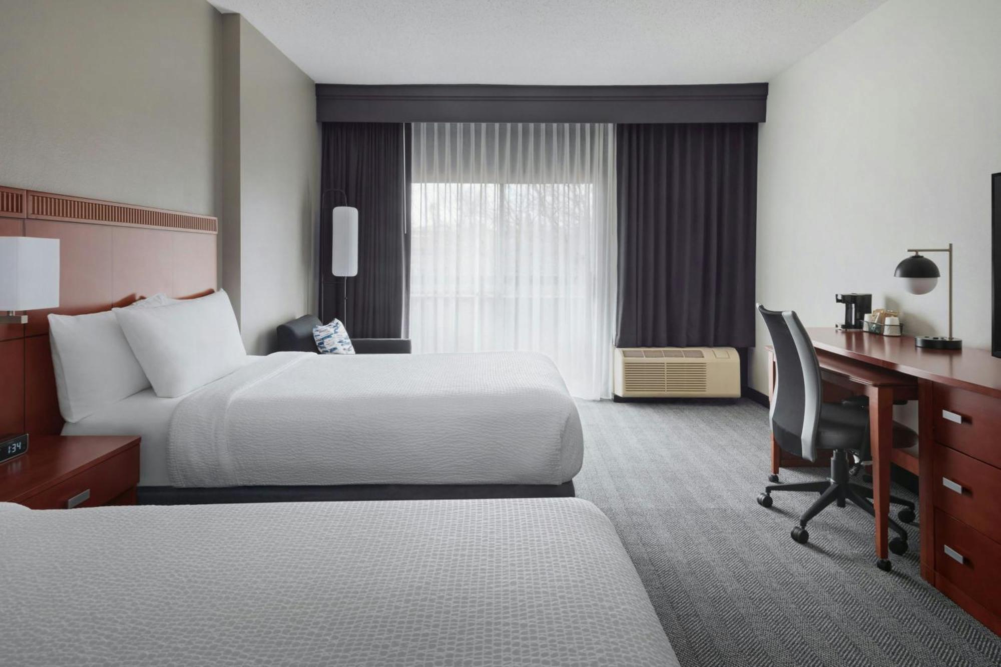 Courtyard By Marriott New Carrollton לנדובר מראה חיצוני תמונה